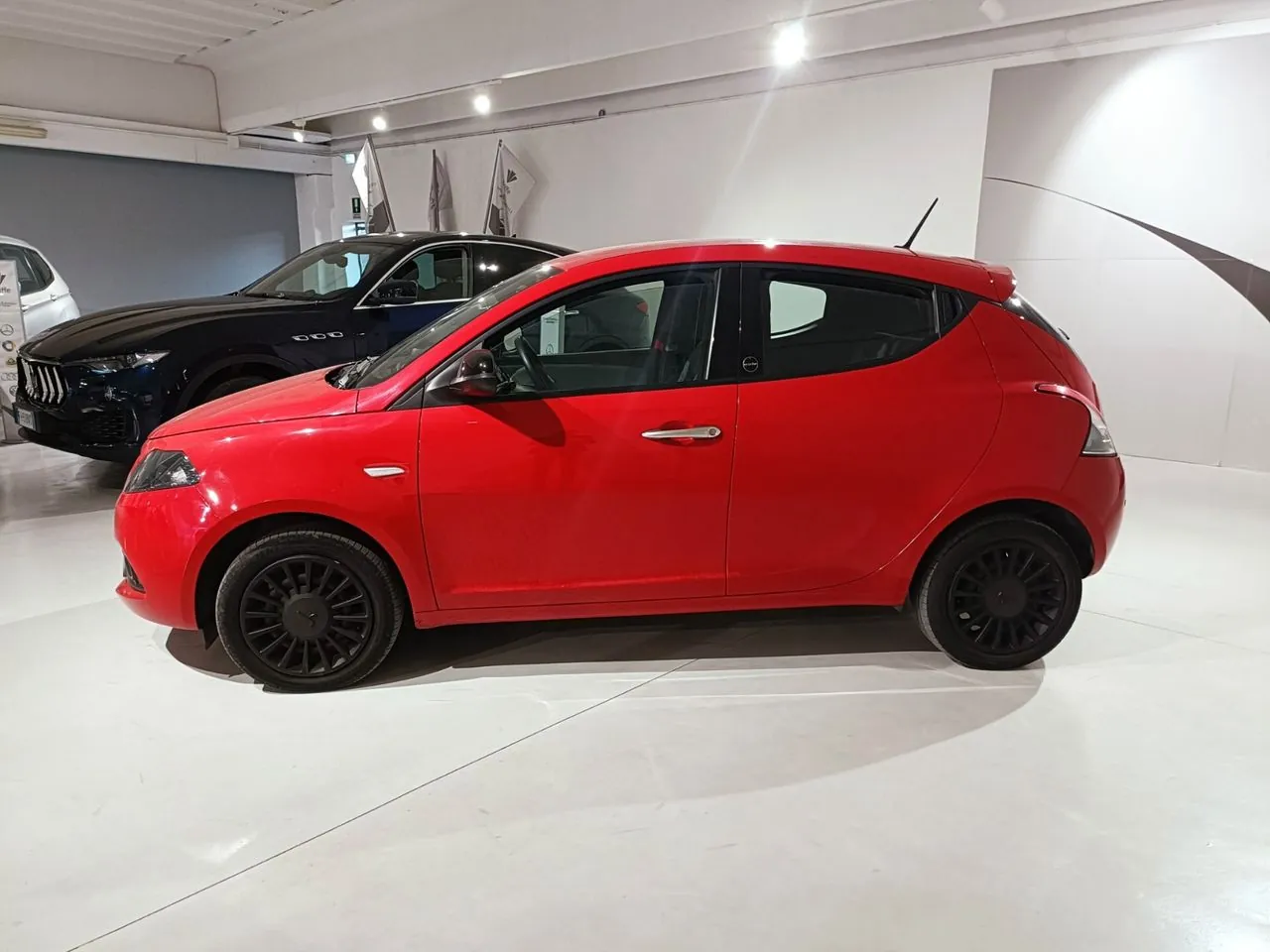 Lancia Ypsilon