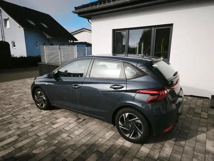 Hyundai I20