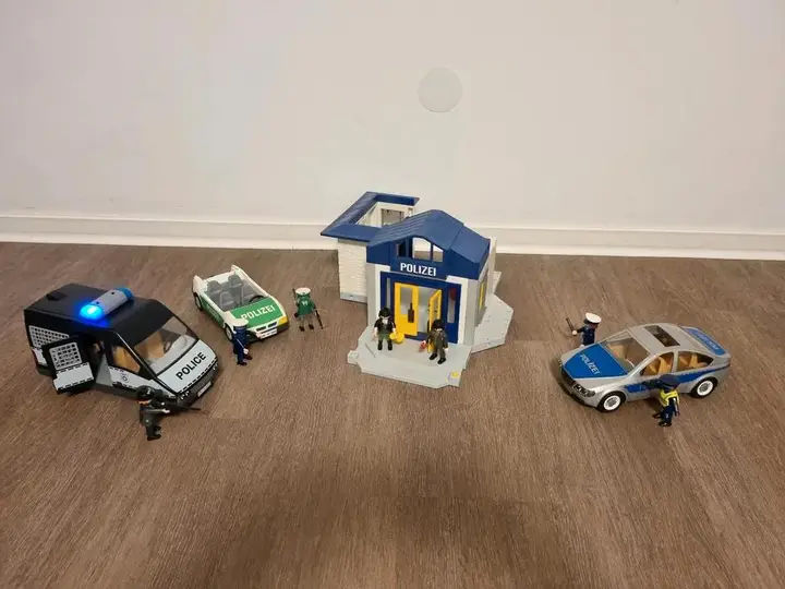 Playmobil Police Station