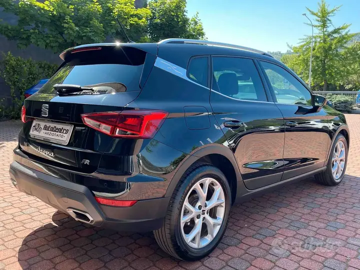 Seat Arona 2025 photo 2