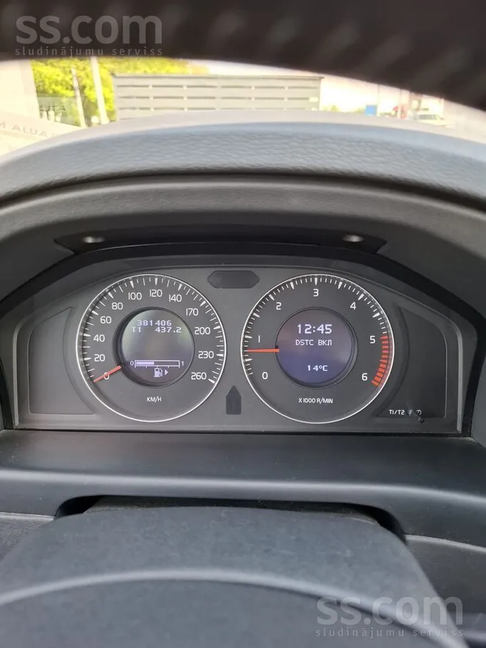 Volvo V70 2009 photo 5
