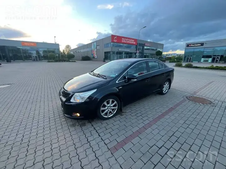Toyota Avensis 2010 photo 4