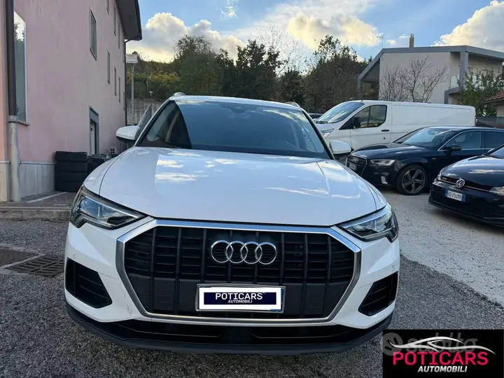 Audi Q3 2023 photo 3