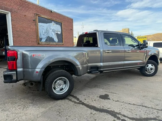 Ford F350 2024 photo 5