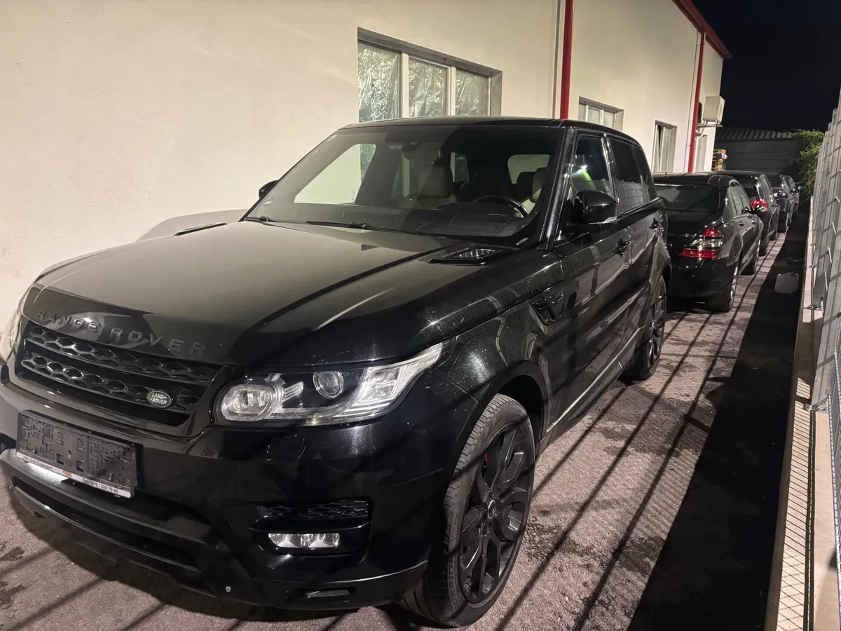 Land Rover Range Rover Sport 2016 photo 2