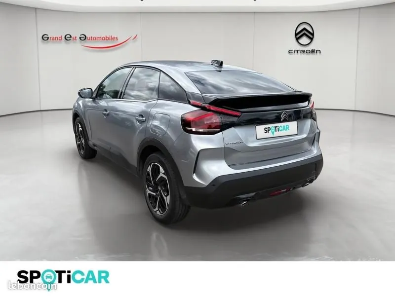 Citroen C4 2024 photo 3