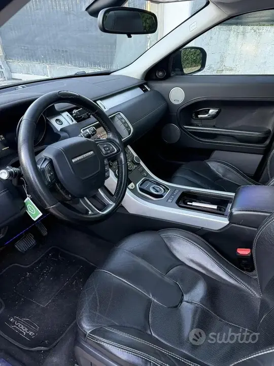 Land Rover Range Rover Evoque 2012 photo 5