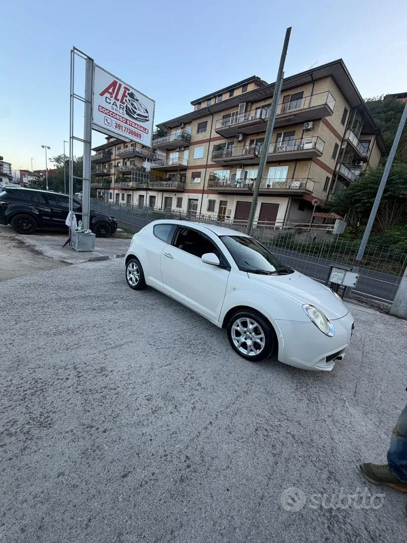 Alfa Romeo Mito 2010 photo 5