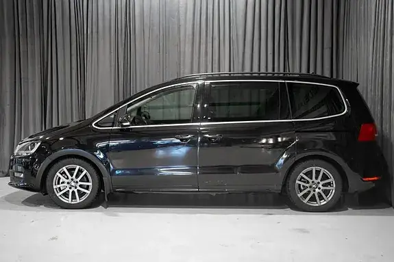 Volkswagen Sharan 2011 photo 3
