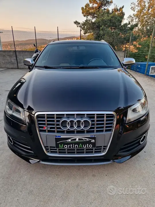 Audi A3 2010 photo 2