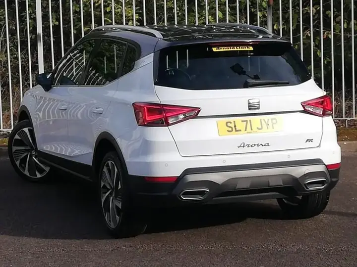 Seat Arona 2021 photo 2