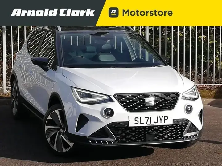 Seat Arona