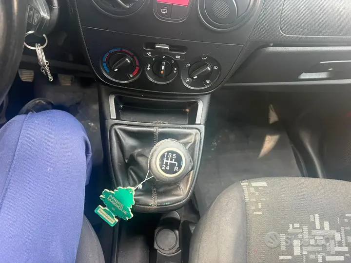 Fiat Qubo 2012 photo 3