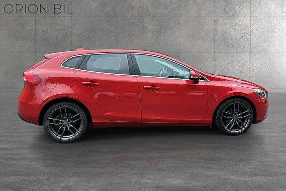 Volvo V40 2013 photo 4