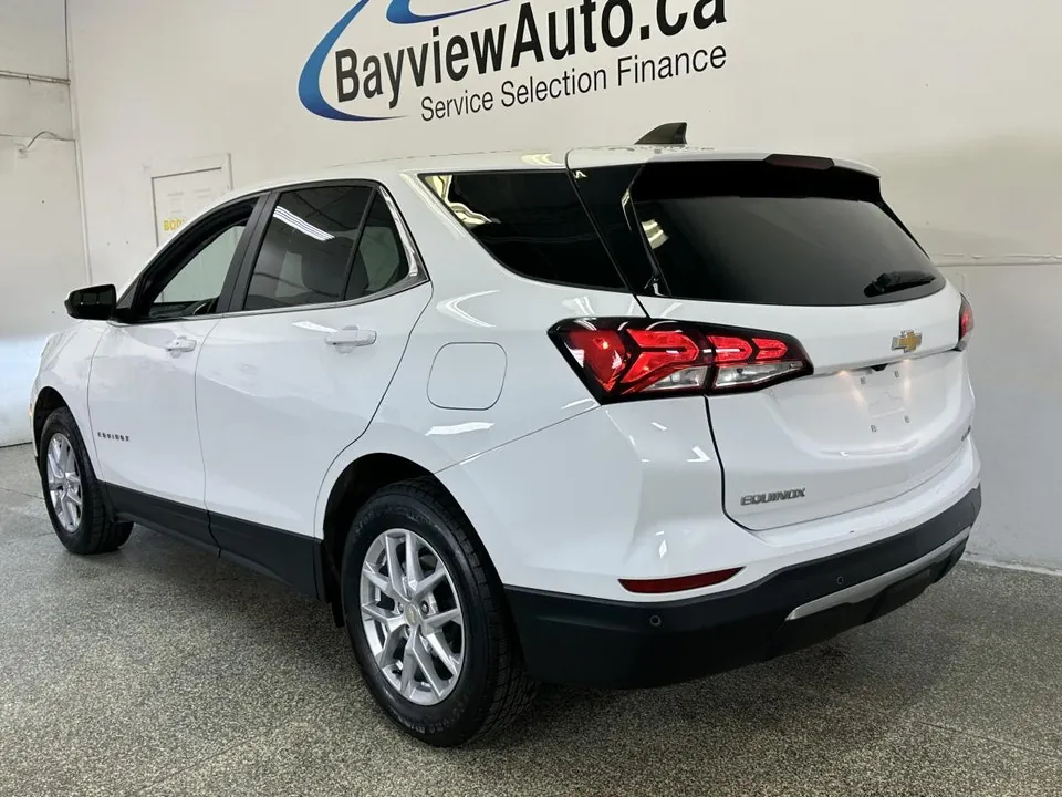 Chevrolet Equinox 2023 photo 3