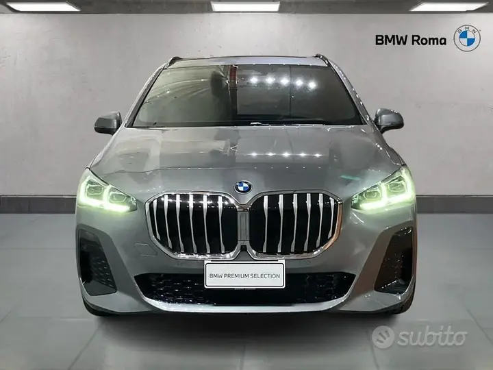 BMW 220I 2026 photo 3