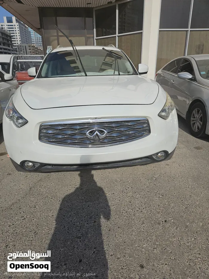 Infiniti Fx35 2011 photo 3