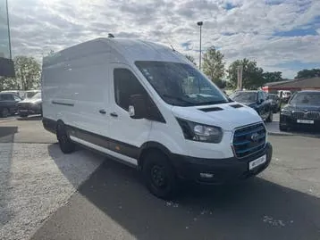 Ford Transit photo 3