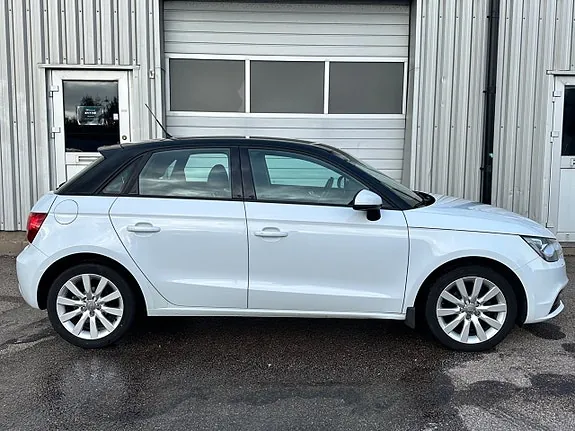 Audi A1 2014 photo 3