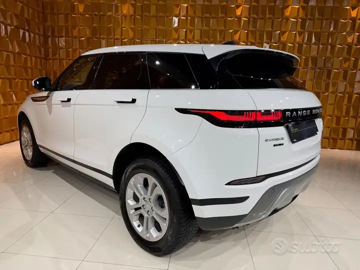 Land Rover Range Rover Evoque 2020 photo 4