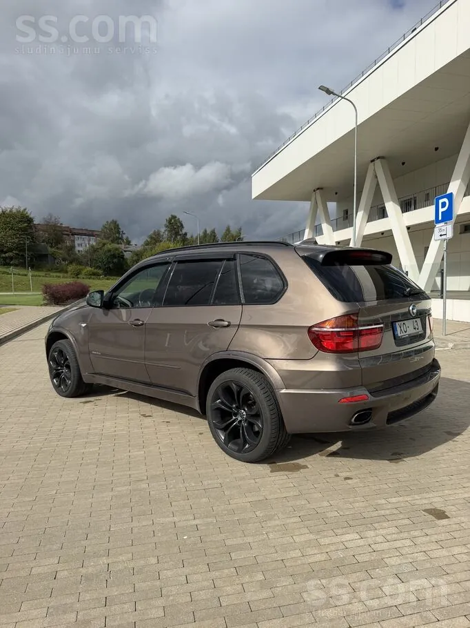 BMW X5 2012 photo 4