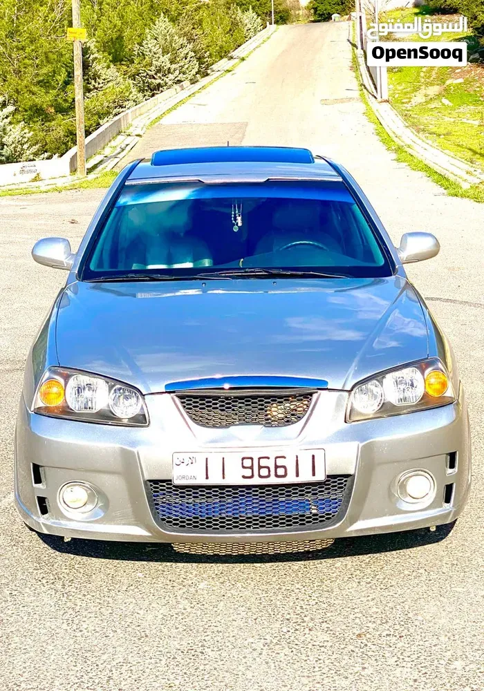 Hyundai Elantra 2004 photo 3