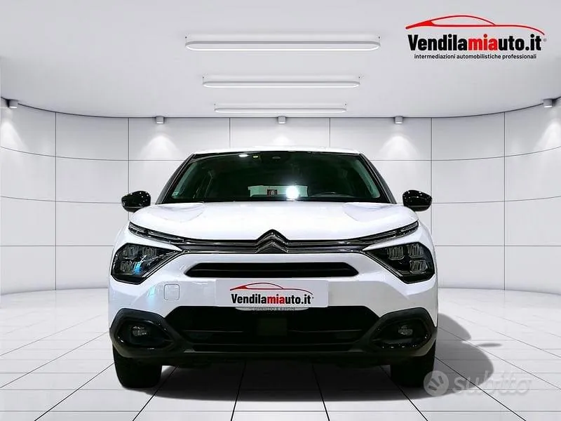 Citroen C4 2022 photo 3