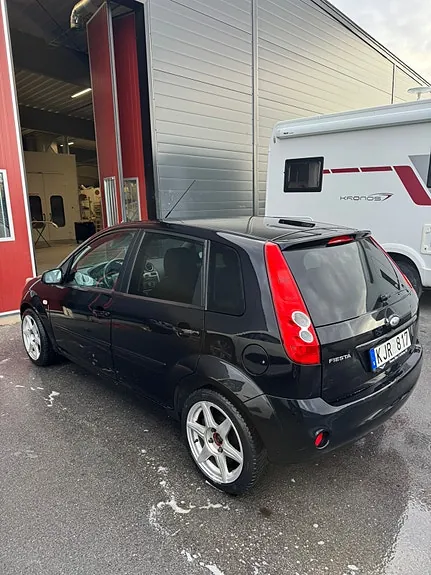 Ford Fiesta 2007 photo 3