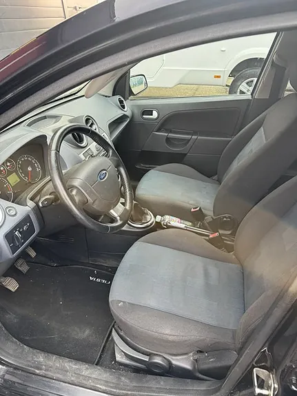 Ford Fiesta 2007 photo 5