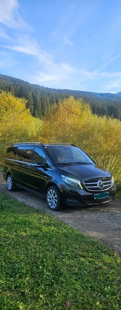 Mercedes-Benz V-Class 2015 photo 2