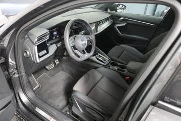 Audi A3 2025 photo 3