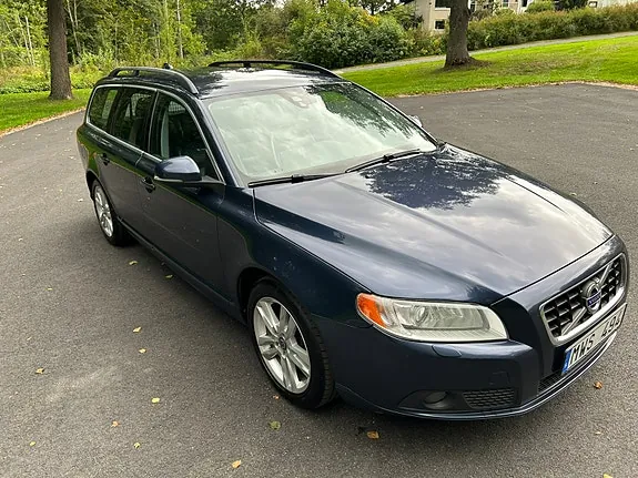 Volvo V70 2013 photo 5