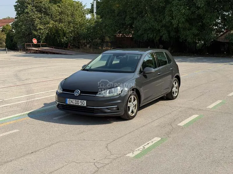 Volkswagen Golf 2017 photo 2