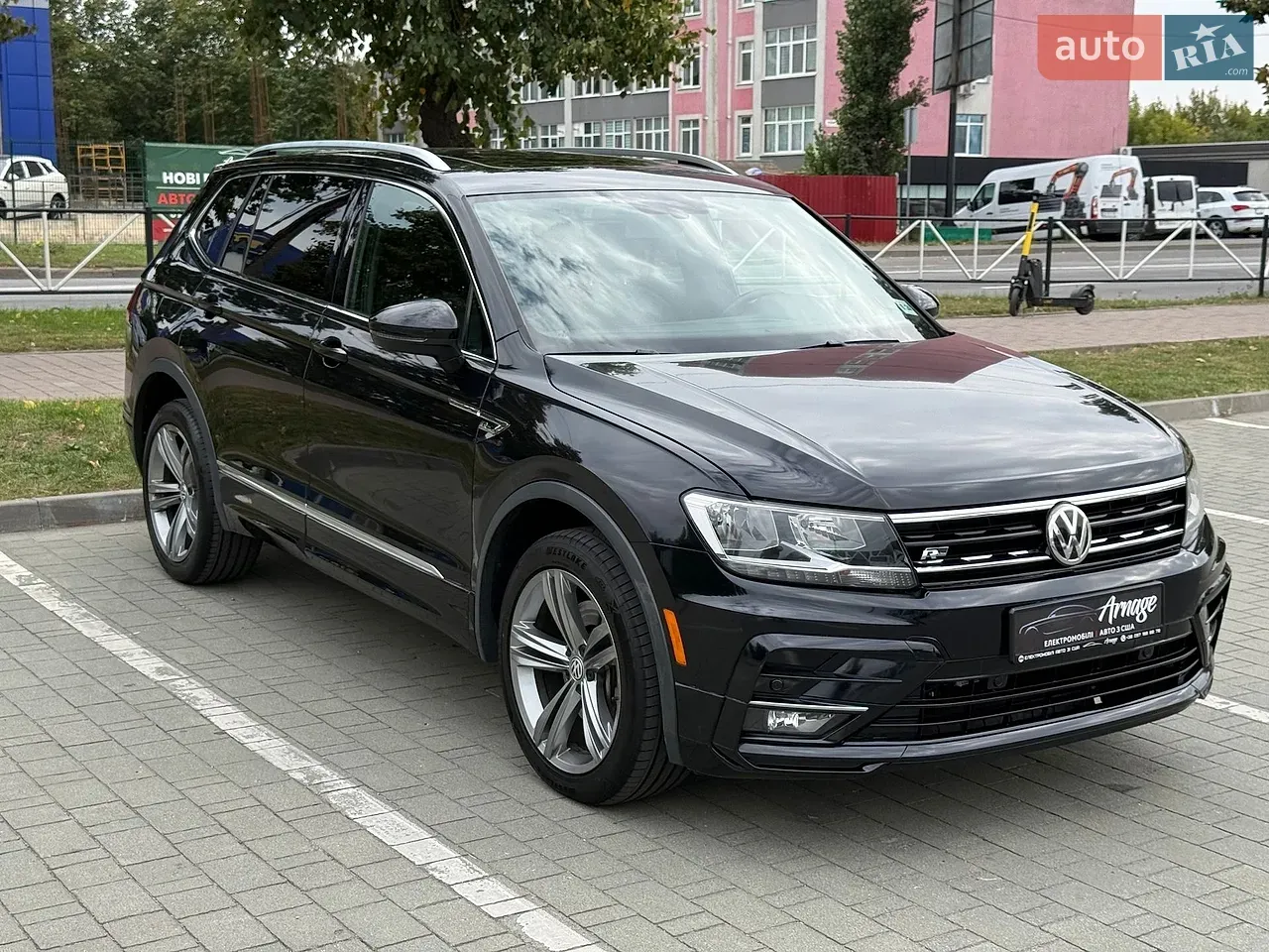 Volkswagen Tiguan 2018 photo 5