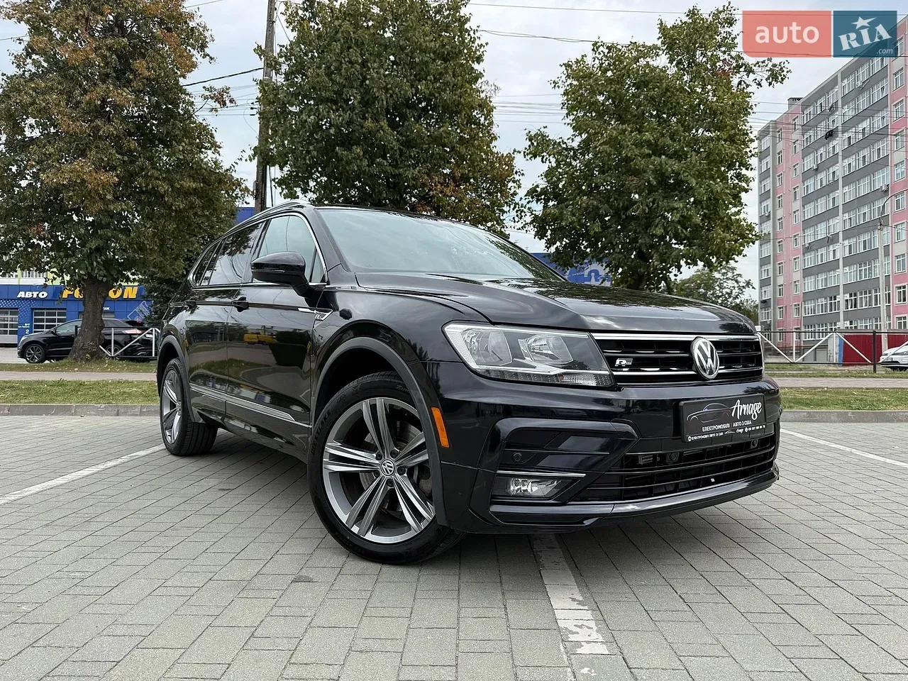 Volkswagen Tiguan 2018 photo 2