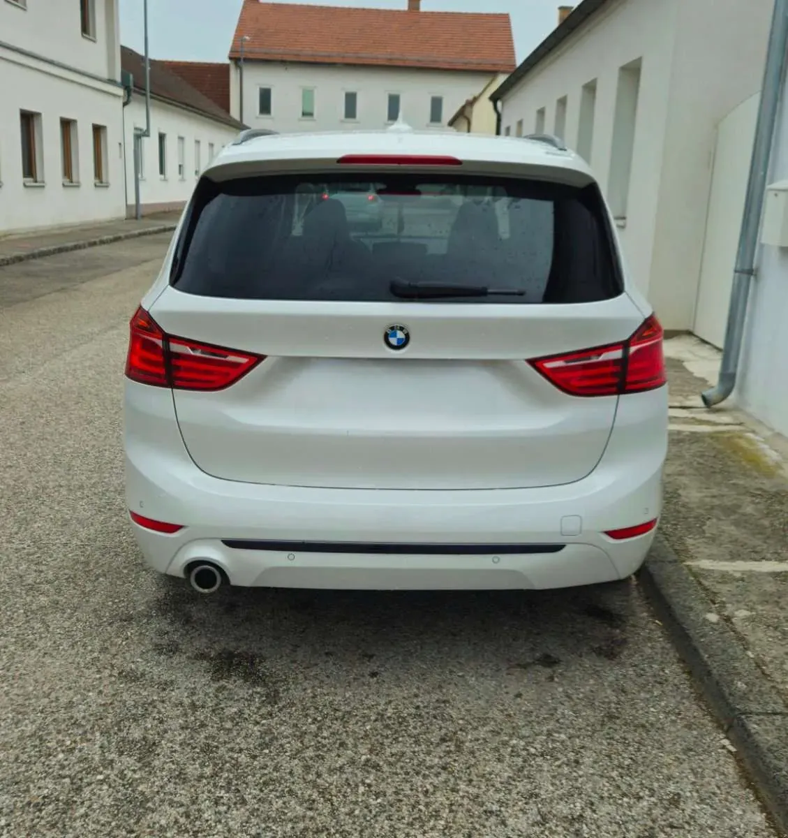 BMW 2 Series 2019 photo 2