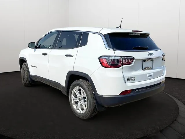 Jeep Compass 2025 photo 4
