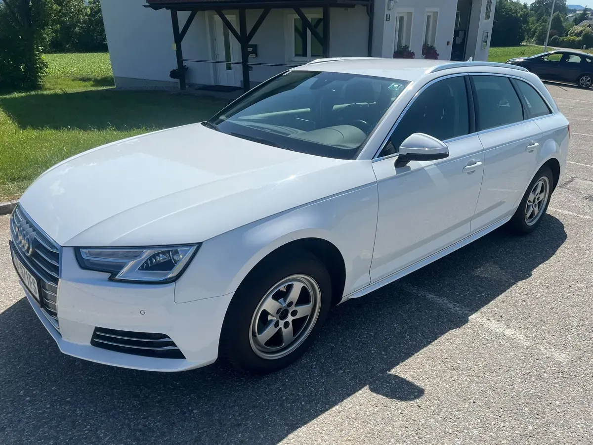 Audi A4 2018 photo 3