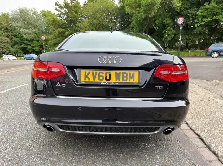 Audi A6 2010 photo 2