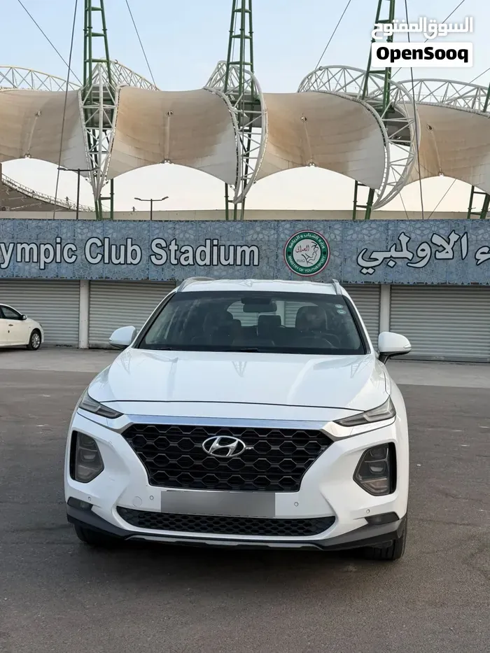 Hyundai Santa Fe 2019 photo 2