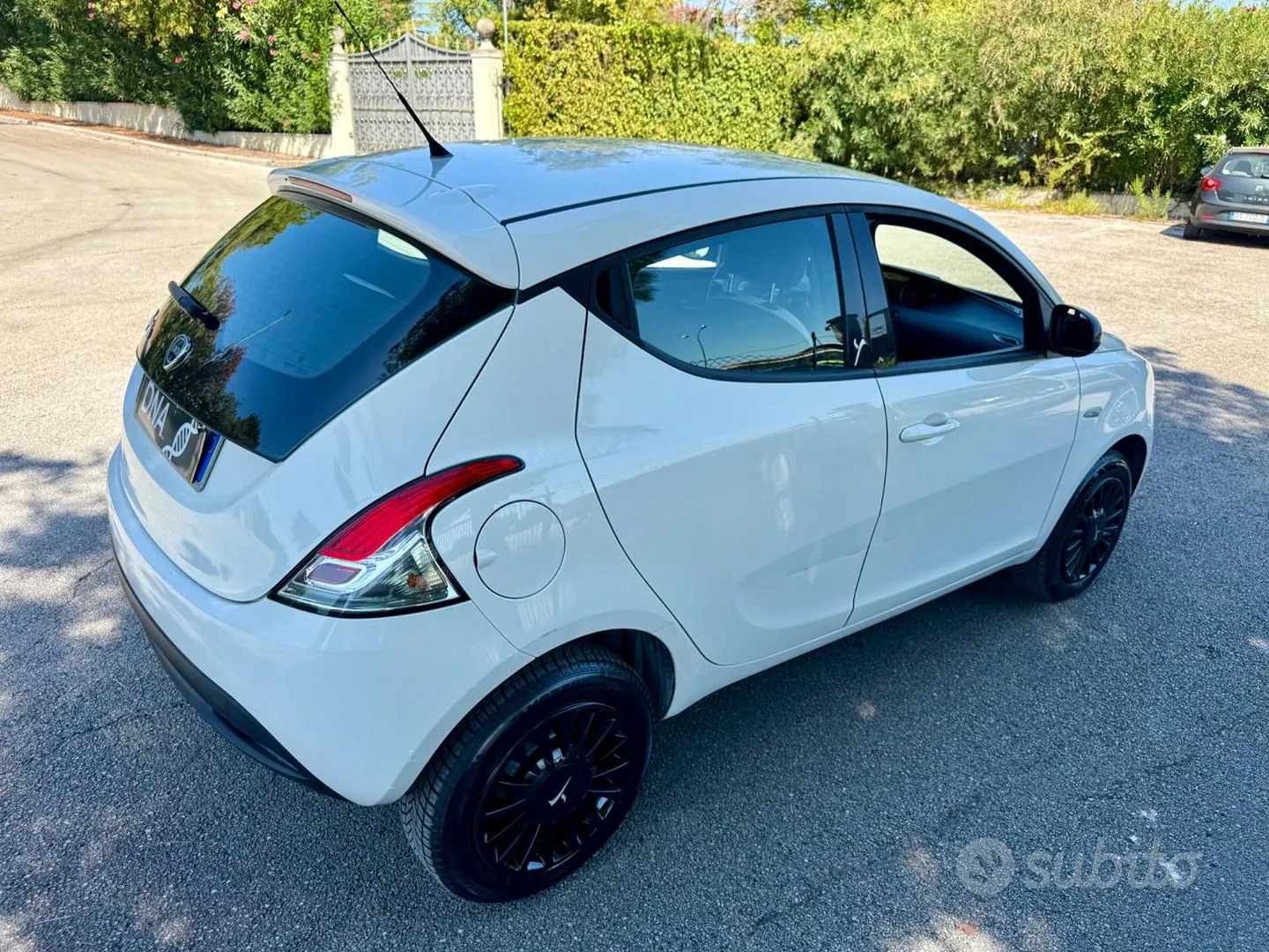 Lancia Ypsilon 2015 photo 4