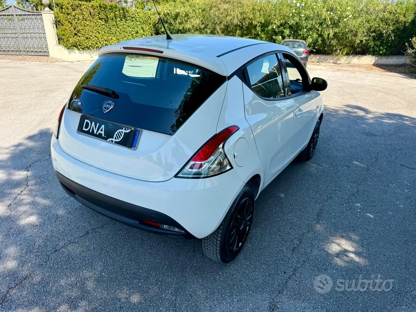 Lancia Ypsilon 2015 photo 5
