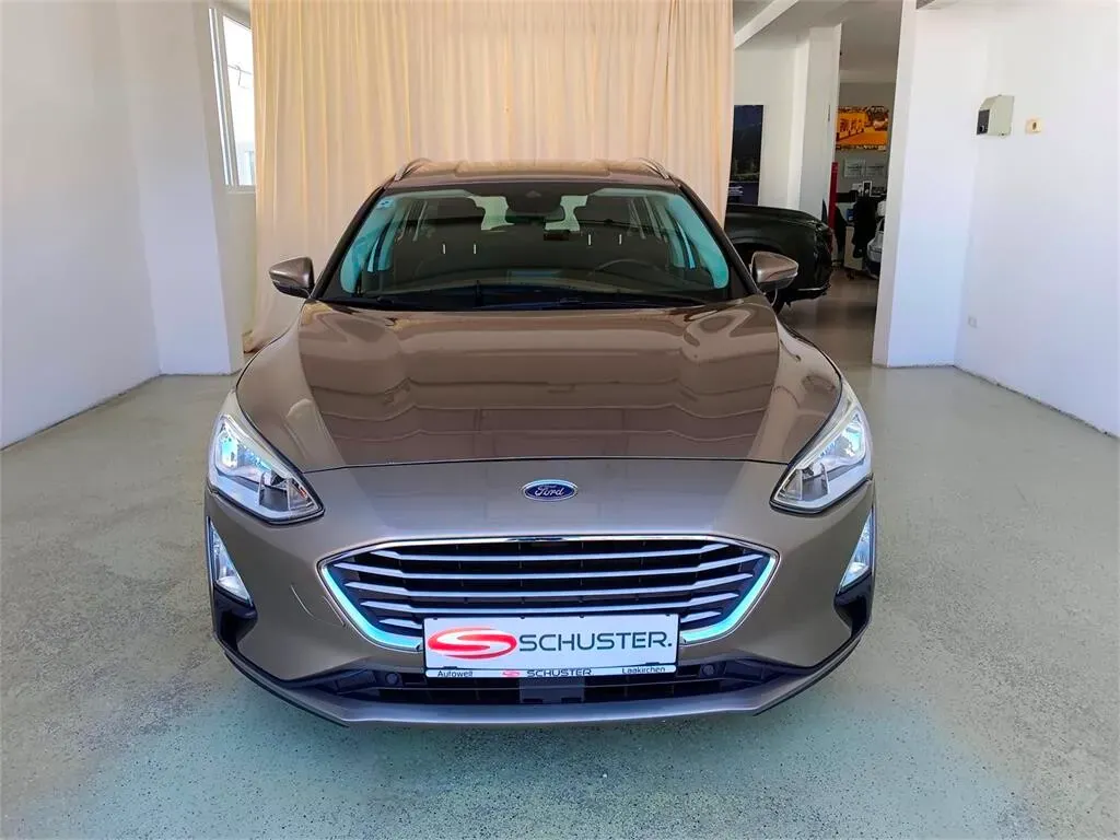 Ford Focus 2019 photo 2