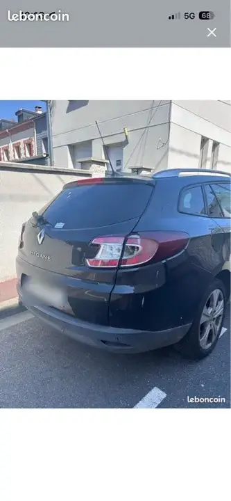 Renault Megane 2011 photo 2