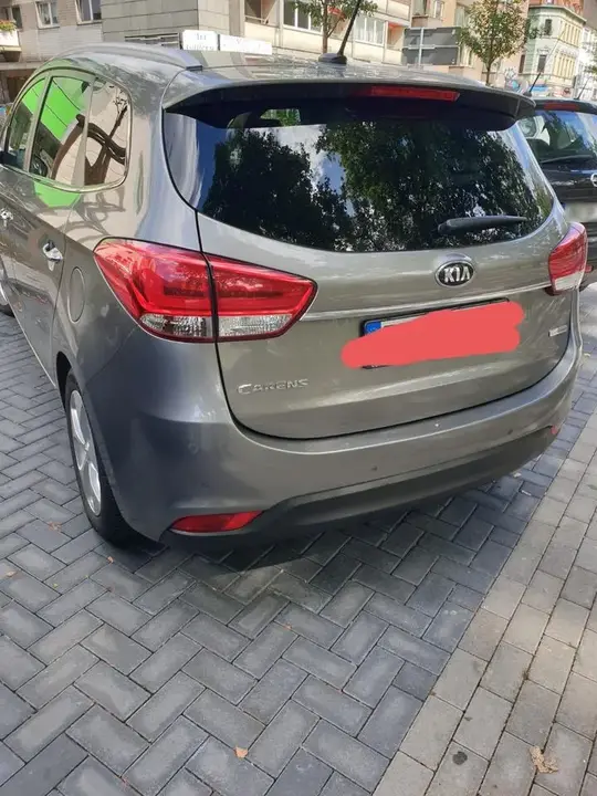 Kia Carens
