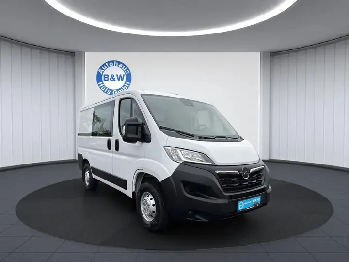Opel Movano