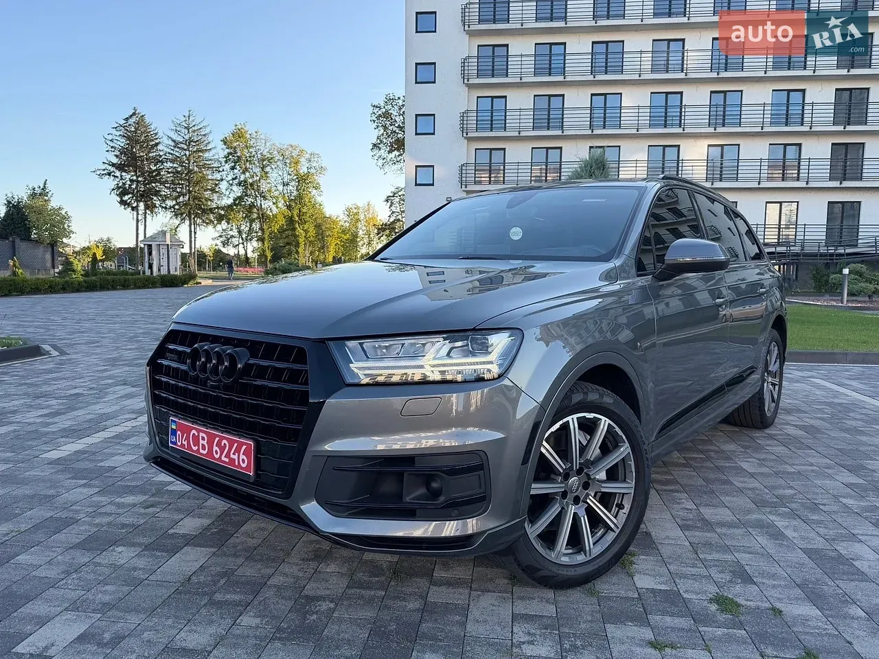 Audi Q7 2018 photo 4