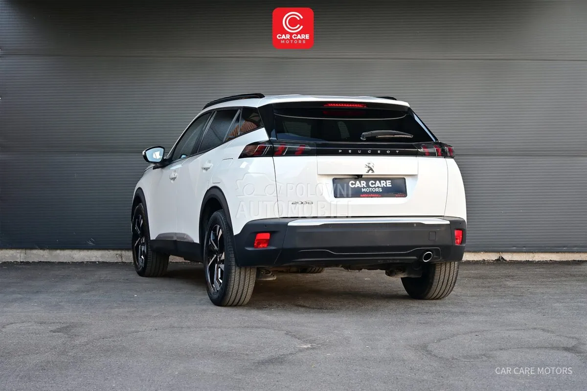 Peugeot 2008 2021 photo 3