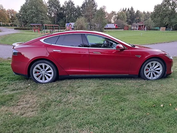 Tesla Model S 2014 photo 5