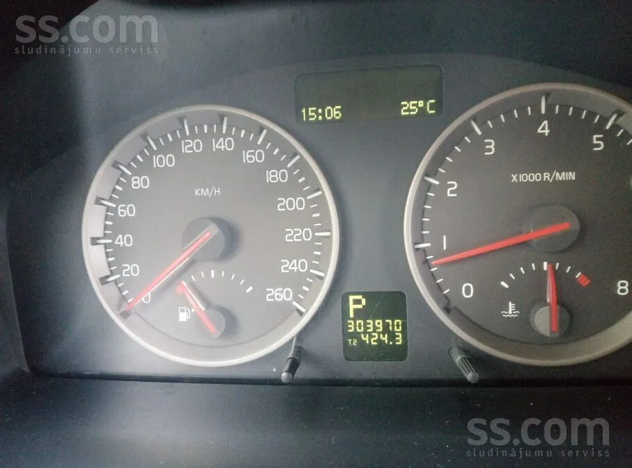 Volvo S40 2004 photo 2